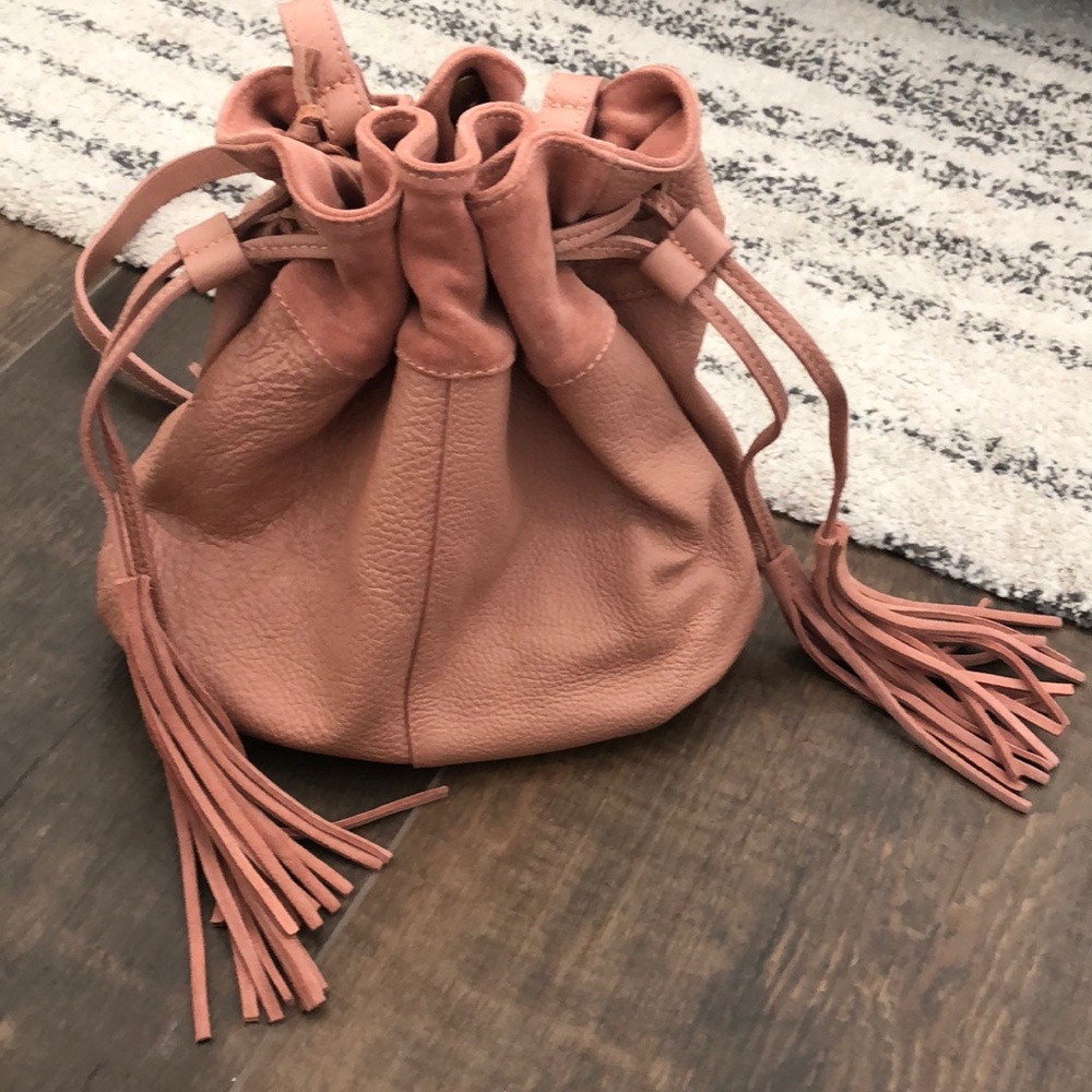 AE Bucket Bag